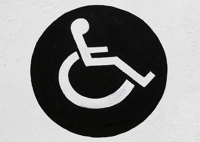 niepełnosprawni